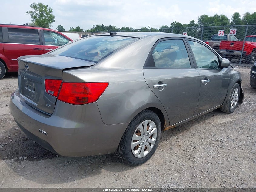 2012 Kia Forte VIN KNAFU4A20C5482883 IAAI salvage auction — FRONT & REAR, Salvage Title, sold $425 on 2026-07-23 (photo 4)
