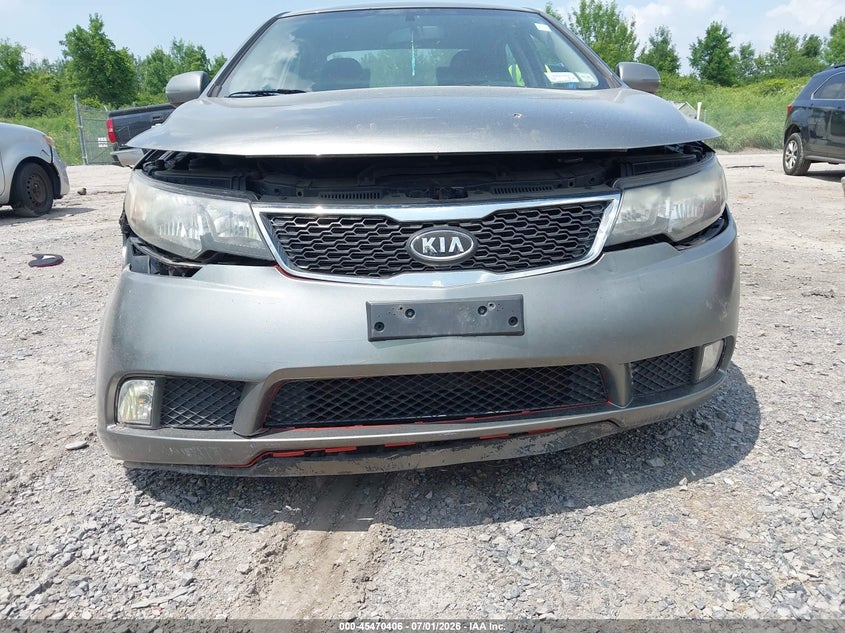 2012 Kia Forte VIN KNAFU4A20C5482883 IAAI salvage auction — FRONT & REAR, Salvage Title, sold $425 on 2026-07-23 (photo 6)