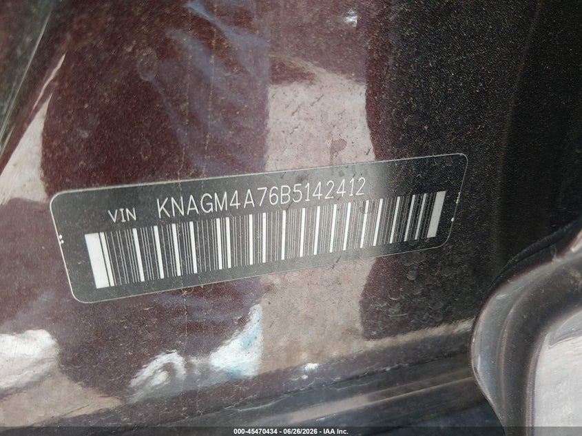 2011 Kia Optima VIN KNAGM4A76B5142412 IAAI salvage auction — NORMAL WEAR, Clear (Pennsylvania), sold $250 on 2026-07-15 (photo 9)