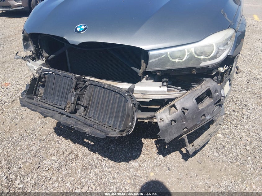 2016 BMW 7er VIN WBA7E2C59GG738526 IAAI salvage auction — FRONT END, Clear (South Carolina), sold $325 on 2026-07-29 (photo 6)