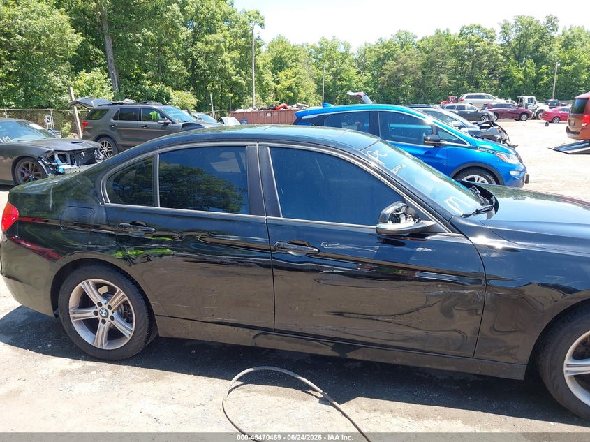 2014 BMW VIN WBA3C3G58ENS68065 IAAI salvage auction — SIDE, Clear (Virginia), sold $1,675 on 2026-07-22 (photo 6)