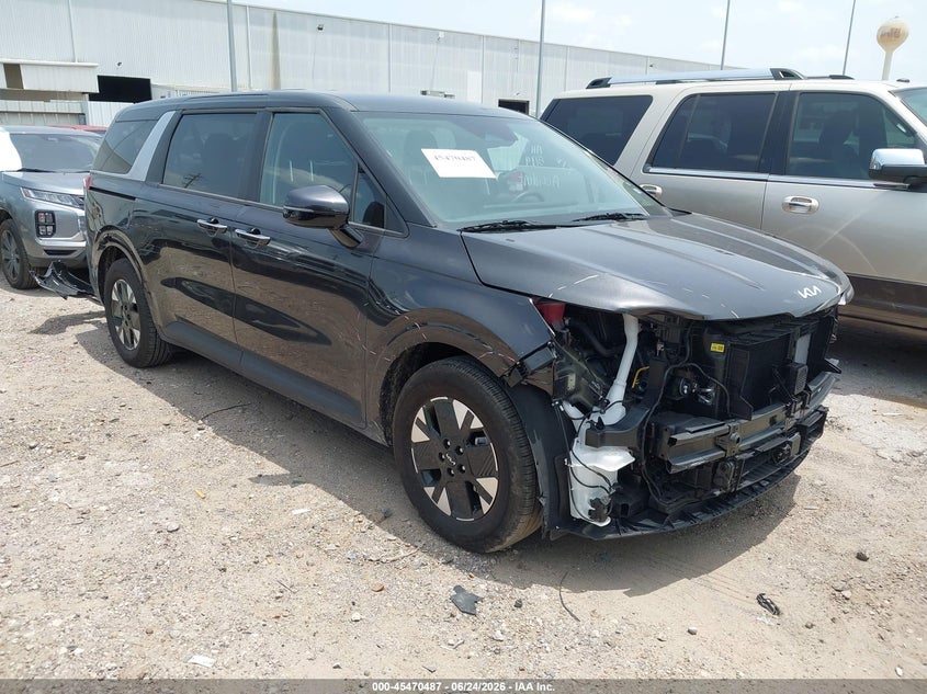 2026 Kia VIN KNDNB5KA6T6134936 IAAI salvage auction — RIGHT FRONT, Enterprise Vehicles Clear Only (Texas), sold $23,850 on 2026-07-09 (photo 1)