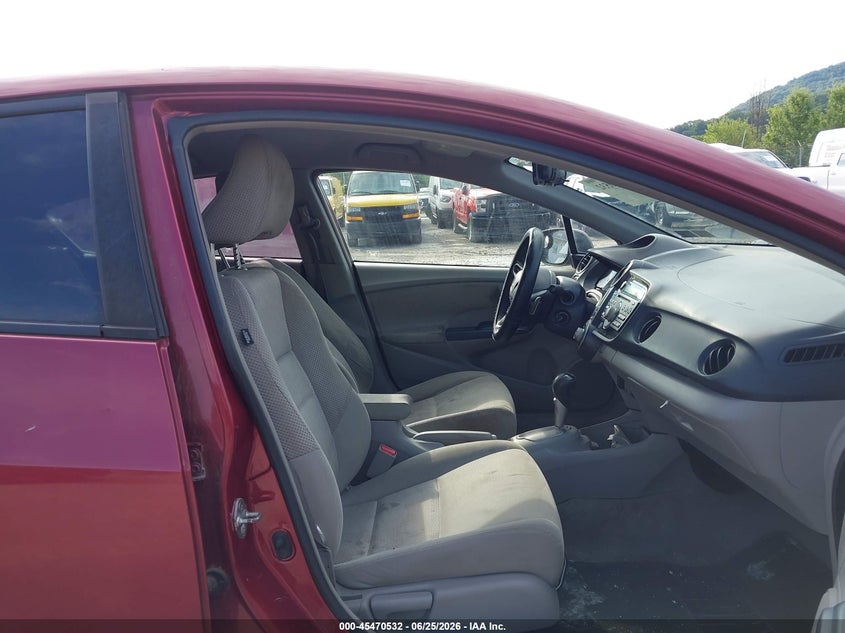 2010 Honda Insight VIN JHMZE2H73AS028675 IAAI salvage auction — LEFT FRONT, Salvage (Pennsylvania), sold $275 on 2026-07-29 (photo 5)