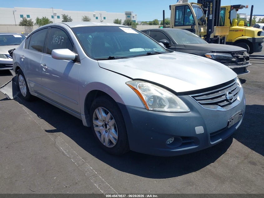 2011 Nissan Altima VIN 1N4AL2APXBN413431 IAAI salvage auction — REAR END, Salvage Certificate (California), sold $175 on 2026-07-10 (photo 1)