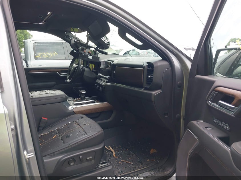 2023 Chevrolet Silverado VIN 2GCUDJED8P1116973 IAAI salvage auction — STORM DAMAGE, Salvage Title, sold $22,000 on 2026-07-29 (photo 5)