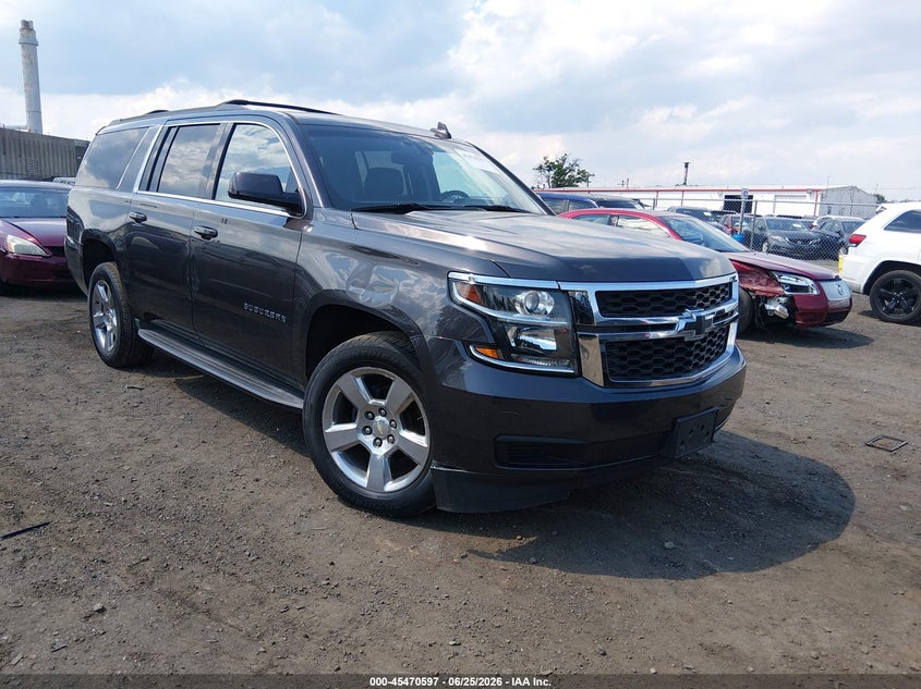 2018 Chevrolet Suburban VIN 1GNSKGKC6JR209900 IAAI salvage auction — NORMAL WEAR, Clear (New Jersey), sold $9,075 on 2026-07-29 (photo 1)