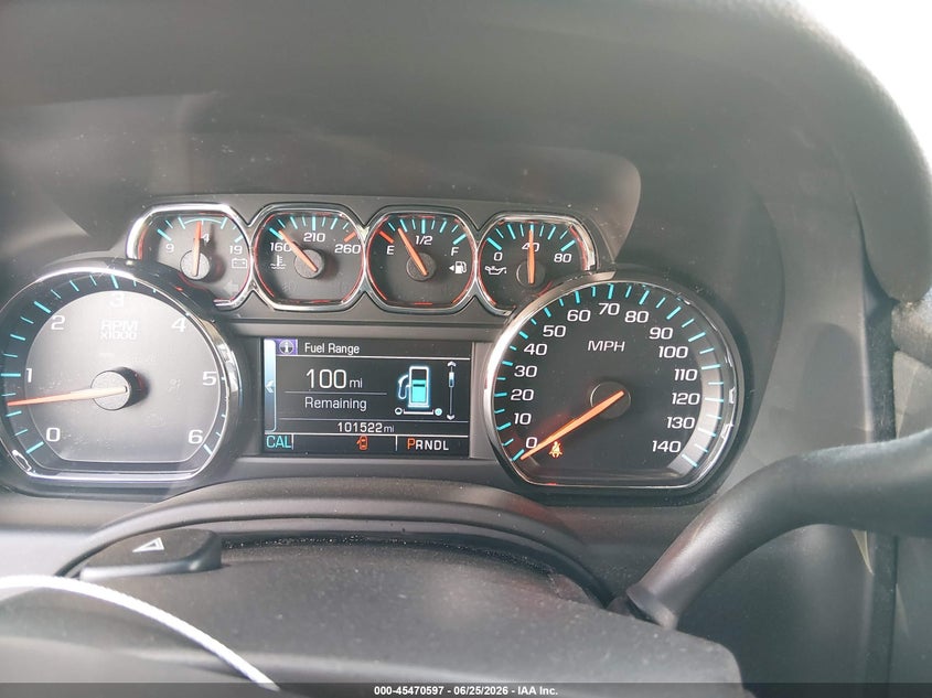 2018 Chevrolet Suburban VIN 1GNSKGKC6JR209900 IAAI salvage auction — NORMAL WEAR, Clear (New Jersey), sold $9,075 on 2026-07-29 (photo 7)