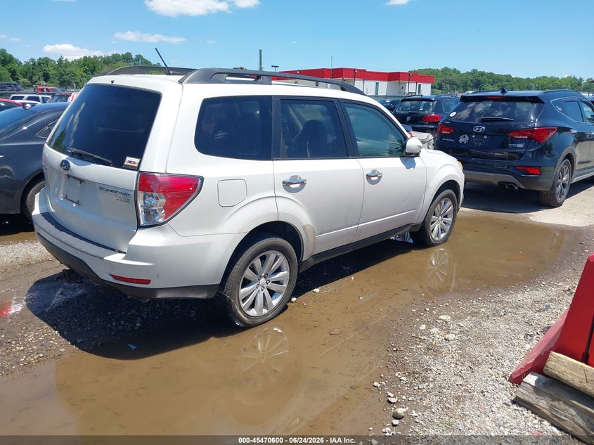 2011 Subaru Forester VIN JF2SHADC7BH780614 IAAI salvage auction — NORMAL WEAR, Clear (Virginia), sold $300 on 2026-07-23 (photo 4)