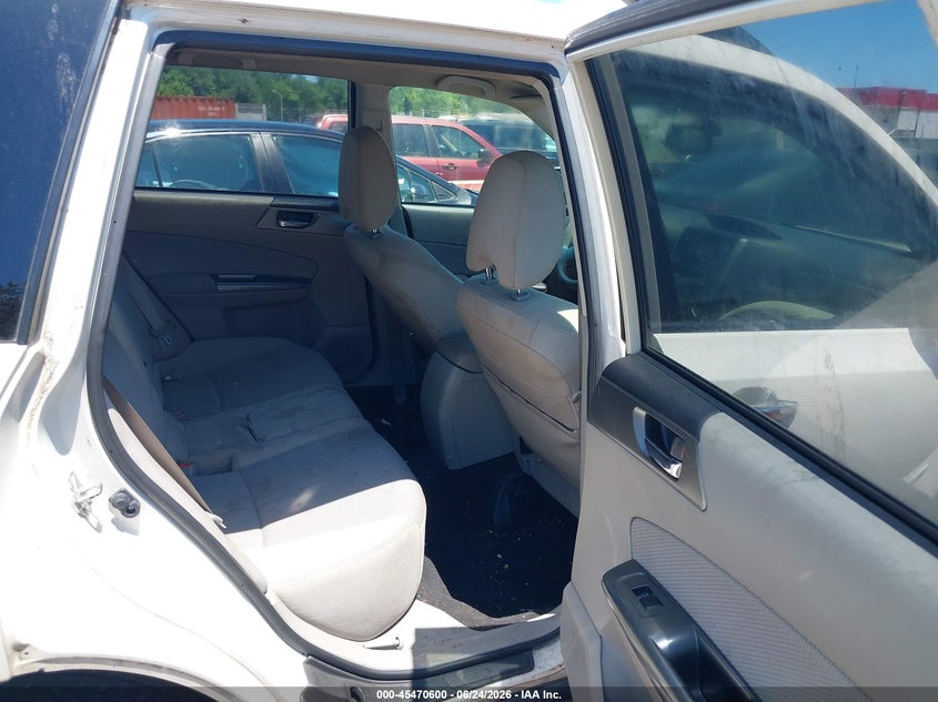 2011 Subaru Forester VIN JF2SHADC7BH780614 IAAI salvage auction — NORMAL WEAR, Clear (Virginia), sold $300 on 2026-07-23 (photo 8)