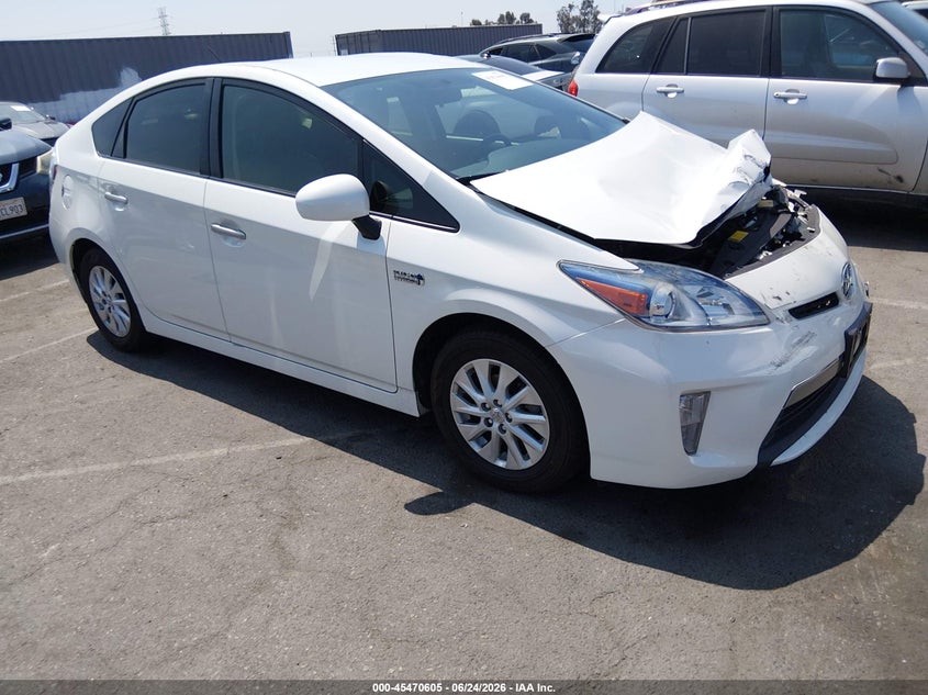 2014 Toyota Prius VIN JTDKN3DP6E3064441 IAAI salvage auction — FRONT END, Salvage Title, sold $5,600 on 2026-07-30 (photo 1)