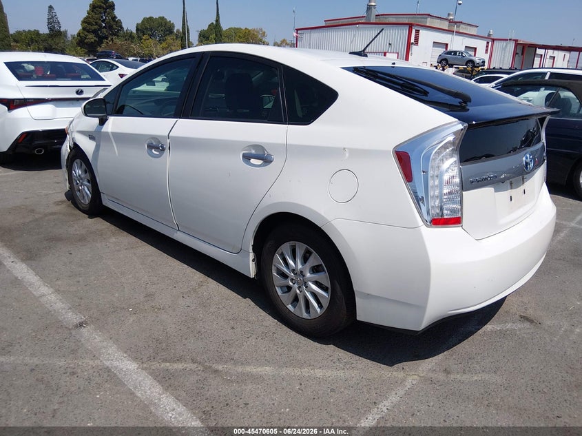 2014 Toyota Prius VIN JTDKN3DP6E3064441 IAAI salvage auction — FRONT END, Salvage Title, sold $5,600 on 2026-07-30 (photo 3)