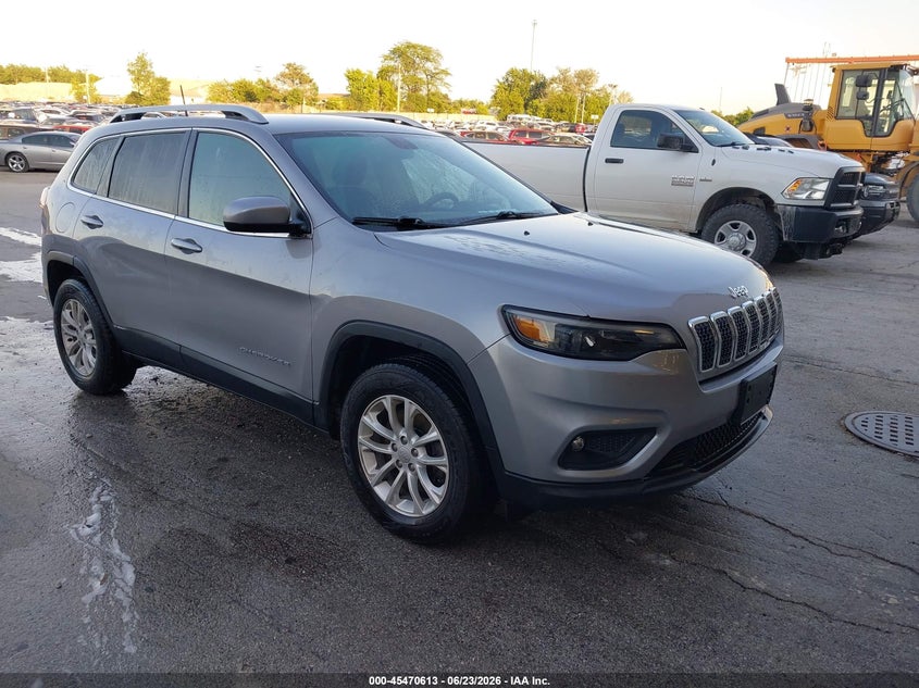 2019 Jeep Cherokee VIN 1C4PJMCB1KD464071 — IAAI salvage auction photo