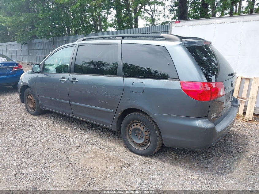 2007 Toyota Sienna VIN 5TDZK23C27S076149 IAAI salvage auction — FRONT & REAR, Clear (New Jersey), sold $650 on 2026-07-22 (photo 3)