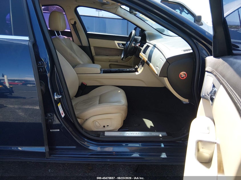 2013 Jaguar Xf VIN SAJWA0E77D8S87925 IAAI salvage auction — NORMAL WEAR, Clear (Nevada), sold $200 on 2026-07-24 (photo 5)