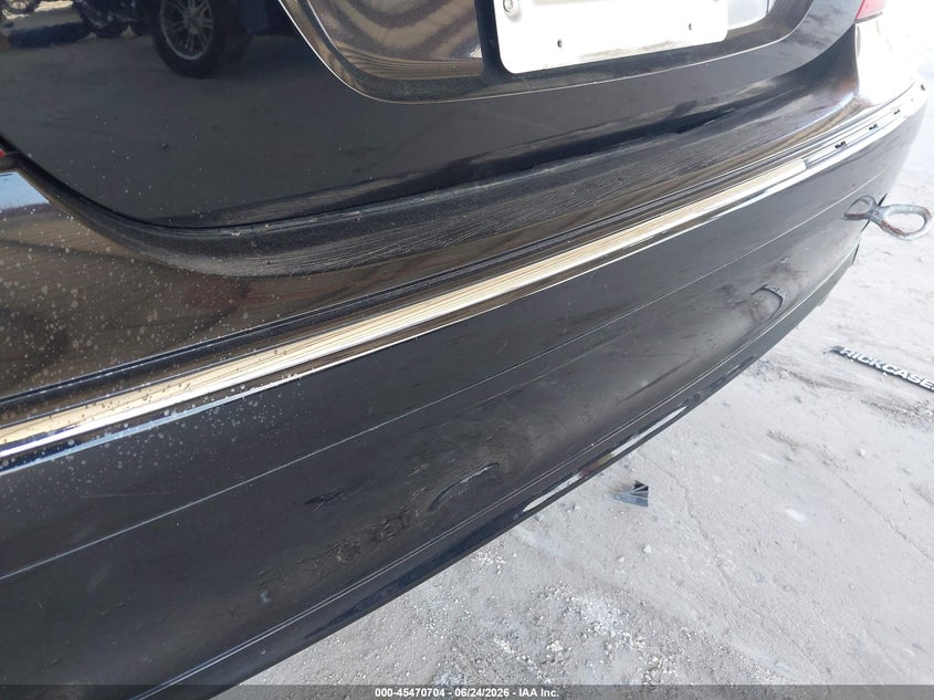 2008 Mercedes-benz E-class VIN WDBUF56XX8B222027 IAAI salvage auction — NORMAL WEAR, Clear (Florida), sold $950 on 2026-07-21 (photo 6)