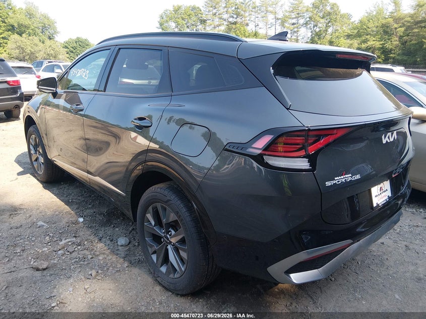2024 Kia Sportage VIN KNDPXCDG7R7134463 IAAI salvage auction — SIDE, Salvage (Massachusetts), sold $13,100 on 2026-07-18 (photo 3)