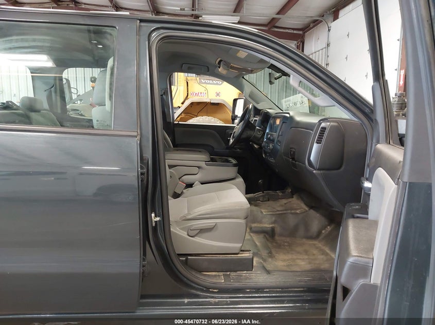 2017 Chevrolet Silverado VIN 1GC4KYCG1HF190077 IAAI salvage auction — NORMAL WEAR, Sf97 (Washington), sold $25 on 2026-07-29 (photo 5)