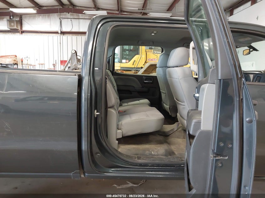 2017 Chevrolet Silverado VIN 1GC4KYCG1HF190077 IAAI salvage auction — NORMAL WEAR, Sf97 (Washington), sold $25 on 2026-07-29 (photo 8)