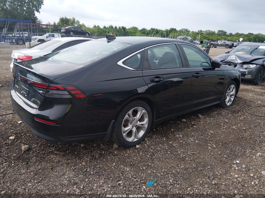 2023 Honda Accord VIN 1HGCY1F25PA033800 IAAI salvage auction — LEFT FRONT, Salvage Title, sold $6,300 on 2026-07-26 (photo 4)