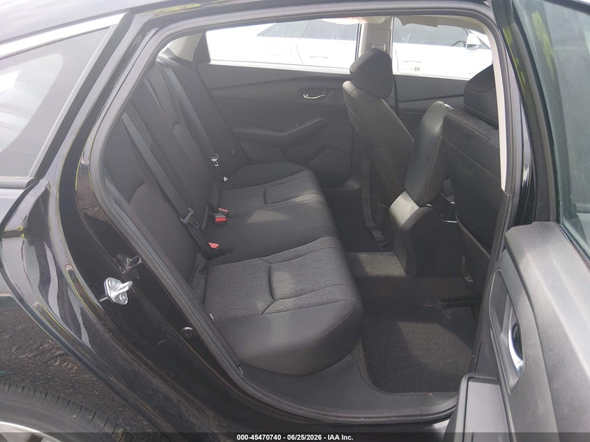 2023 Honda Accord VIN 1HGCY1F25PA033800 IAAI salvage auction — LEFT FRONT, Salvage Title, sold $6,300 on 2026-07-26 (photo 8)
