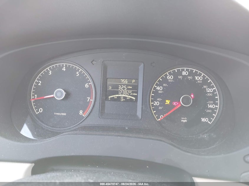 2011 Volkswagen Jetta VIN 3VWLZ7AJ8BM005799 IAAI salvage auction — RIGHT SIDE, Salvage Certificate (California), sold $1,200 on 2026-07-10 (photo 7)