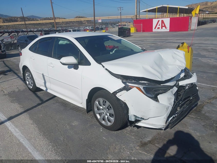 2023 Toyota Corolla VIN JTDBCMFE8P3004526 IAAI salvage auction — FRONT END, Salvage (California), sold $4,000 on 2026-07-11 (photo 1)