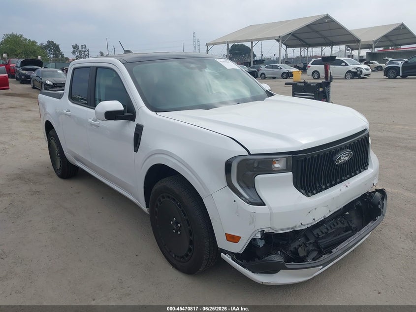 2025 Ford Maverick VIN 3FTCW8TA8SRA73120 — IAAI salvage auction photo