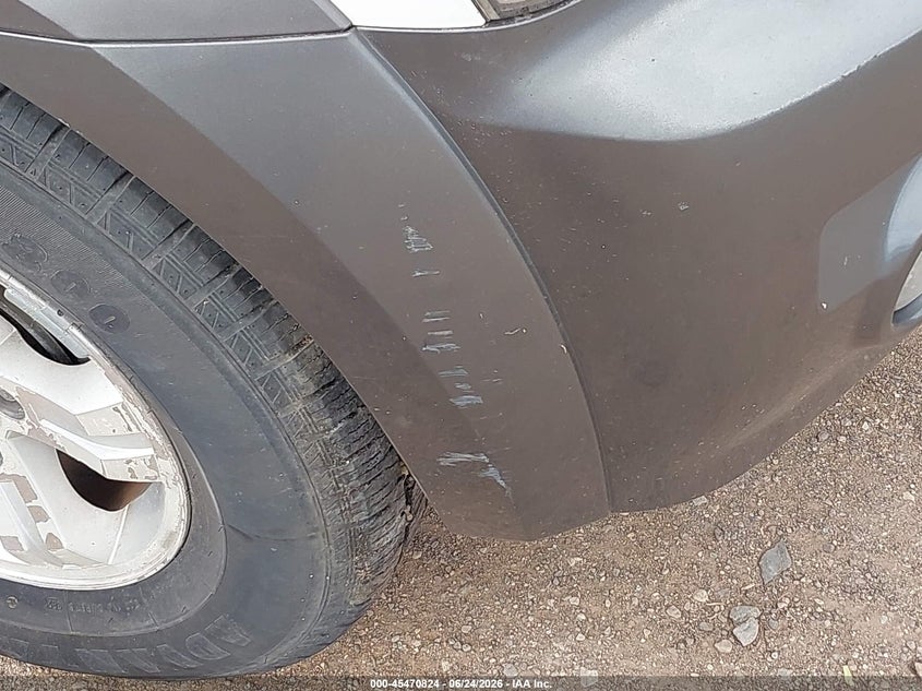 2005 Kia Sorento VIN KNDJD733555343842 IAAI salvage auction — MECHANICAL, Clear (Arizona), sold $275 on 2026-07-30 (photo 6)