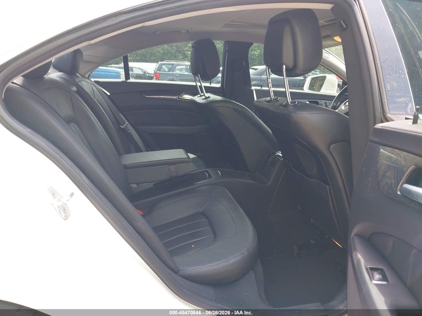2013 Mercedes-benz Cls-klasse VIN WDDLJ9BB8DA059543 IAAI salvage auction — FRONT END, Salvage Title, sold $2,500 on 2026-08-01 (photo 8)