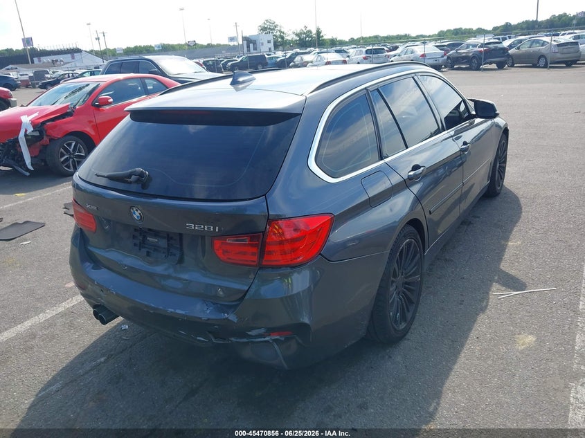2014 BMW 3er VIN WBA3G7C54EF186197 IAAI salvage auction — FRONT & REAR, Salvage Title, sold $1,350 on 2026-08-17 (photo 4)