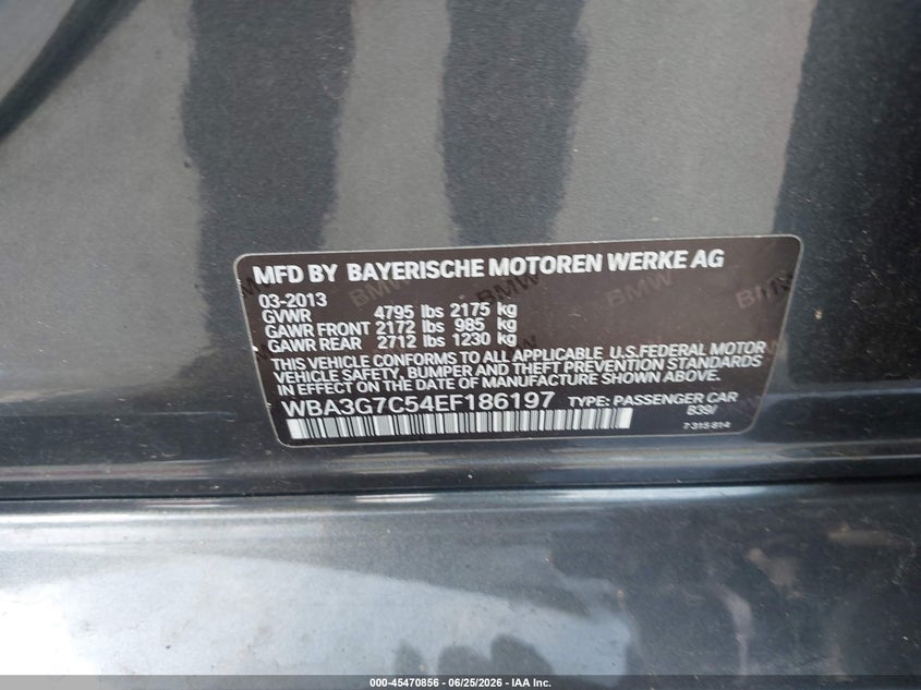 2014 BMW 3er VIN WBA3G7C54EF186197 IAAI salvage auction — FRONT & REAR, Salvage Title, sold $1,350 on 2026-08-17 (photo 9)