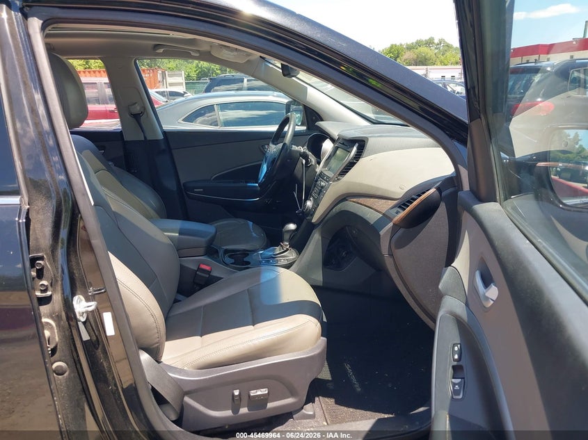 2018 Hyundai Santa fe VIN 5XYZWDLA0JG505565 IAAI salvage auction — NORMAL WEAR, Clear (Maryland), sold $125 on 2026-07-23 (photo 5)