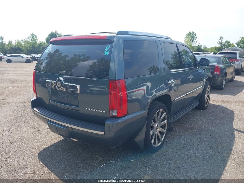2009 Cadillac Escalade VIN 1GYFK13229R249264 IAAI salvage auction — LEFT FRONT, Salvage (Ohio), sold $1,825 on 2026-10-06 (photo 4)