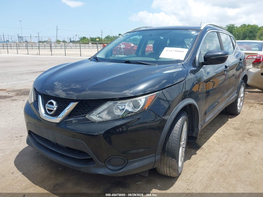 2017 Nissan Rogue VIN JN1BJ1CP1HW034920 IAAI salvage auction — SIDE, Salvage Title, sold $1,850 on 2026-07-29 (photo 2)