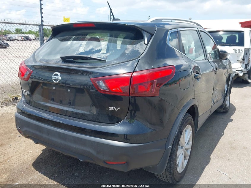2017 Nissan Rogue VIN JN1BJ1CP1HW034920 IAAI salvage auction — SIDE, Salvage Title, sold $1,850 on 2026-07-29 (photo 4)
