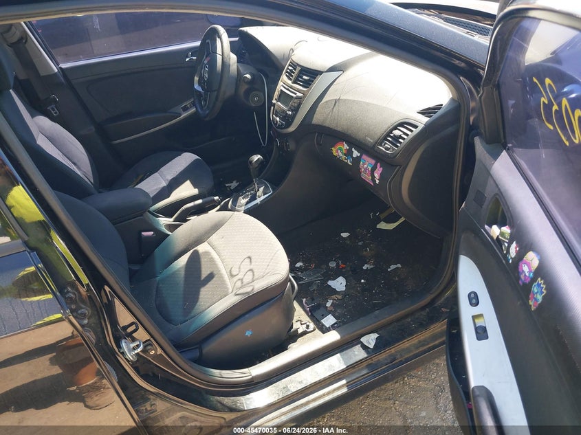 2012 Hyundai Accent VIN KMHCU5AE1CU029184 IAAI salvage auction — NORMAL WEAR, Clear (Indiana), sold $400 on 2026-07-29 (photo 5)