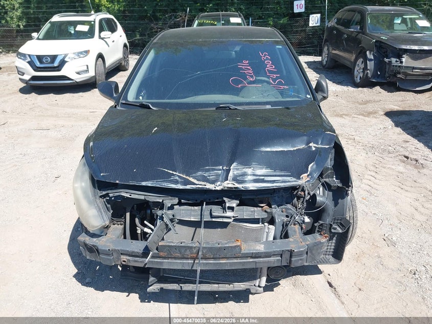 2012 Hyundai Accent VIN KMHCU5AE1CU029184 IAAI salvage auction — NORMAL WEAR, Clear (Indiana), sold $400 on 2026-07-29 (photo 6)