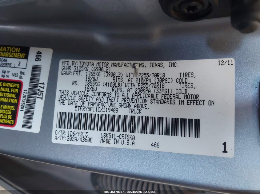 2012 Toyota Tundra VIN 5TFRY5F11CX119488 IAAI salvage auction — REAR END, Salvage Title, sold $3,900 on 2026-07-23 (photo 9)