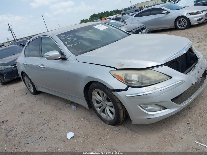 2013 Hyundai Genesis VIN KMHGC4DD8DU209328 IAAI salvage auction — FRONT END, Salvage (Texas), sold $450 on 2026-07-29 (photo 1)
