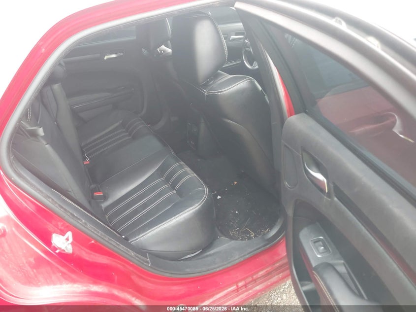 2015 Chrysler 300 VIN 2C3CCABGXFH903964 IAAI salvage auction — FRONT & REAR, Salvage Title, sold $675 on 2026-07-25 (photo 8)