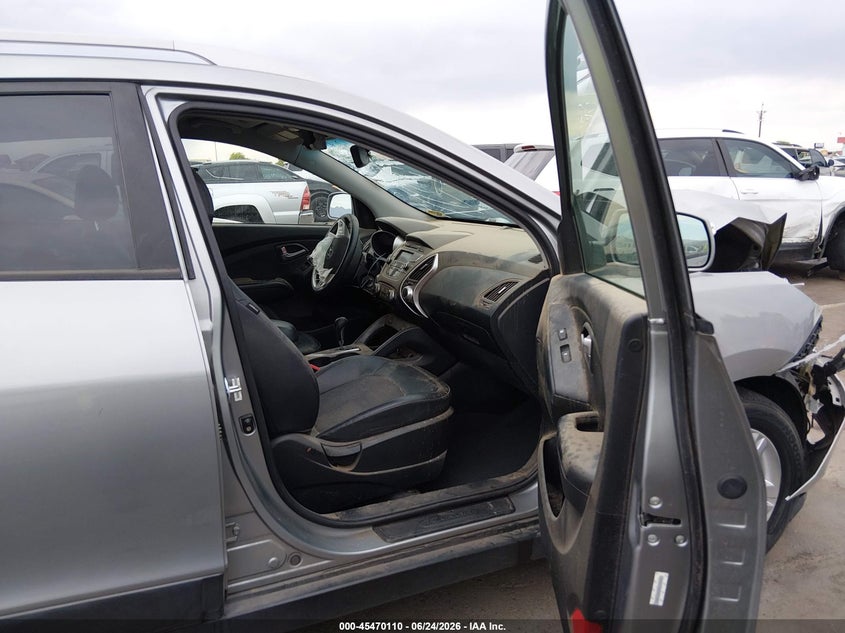 2013 Hyundai Tucson VIN KM8JU3AC0DU731072 IAAI salvage auction — FRONT END, Salvage (Arizona), sold $225 on 2026-07-28 (photo 5)