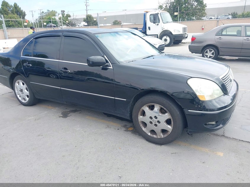 2002 Lexus Ls 430 VIN JTHBN30F720075988 IAAI salvage auction — NORMAL WEAR, Clear - Dealer Only (California), sold $475 on 2026-07-20 (photo 1)