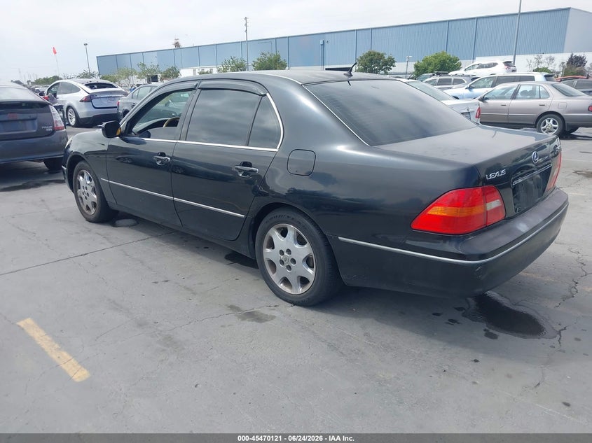 2002 Lexus Ls 430 VIN JTHBN30F720075988 IAAI salvage auction — NORMAL WEAR, Clear - Dealer Only (California), sold $475 on 2026-07-20 (photo 3)