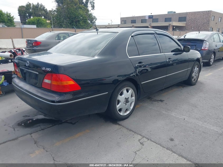 2002 Lexus Ls 430 VIN JTHBN30F720075988 IAAI salvage auction — NORMAL WEAR, Clear - Dealer Only (California), sold $475 on 2026-07-20 (photo 4)