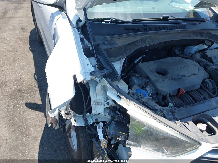 2018 Hyundai VIN 5XYZT3LB8JG528121 IAAI salvage auction — RIGHT FRONT, Salvage Title, sold $2,150 on 2026-07-19 (photo 6)