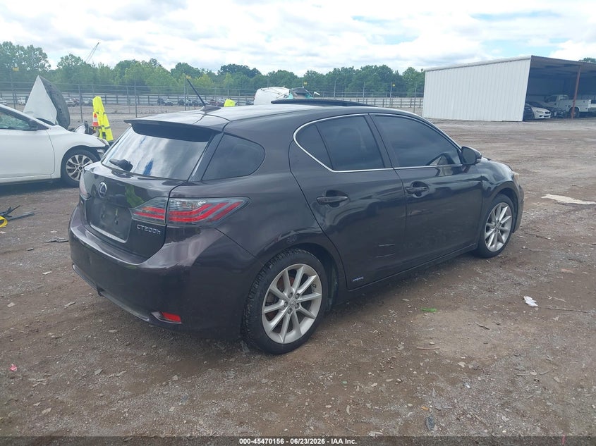 2012 Lexus VIN JTHKD5BH3C2102624 IAAI salvage auction — NORMAL WEAR, Clear (Tennessee), sold $2,500 on 2026-07-29 (photo 4)