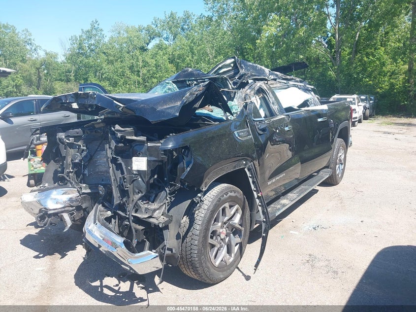 2025 Gmc VIN 3GTUUDED5SG243181 IAAI salvage auction — ROLLOVER, Salvage Title, sold $3,000 on 2026-08-01 (photo 2)