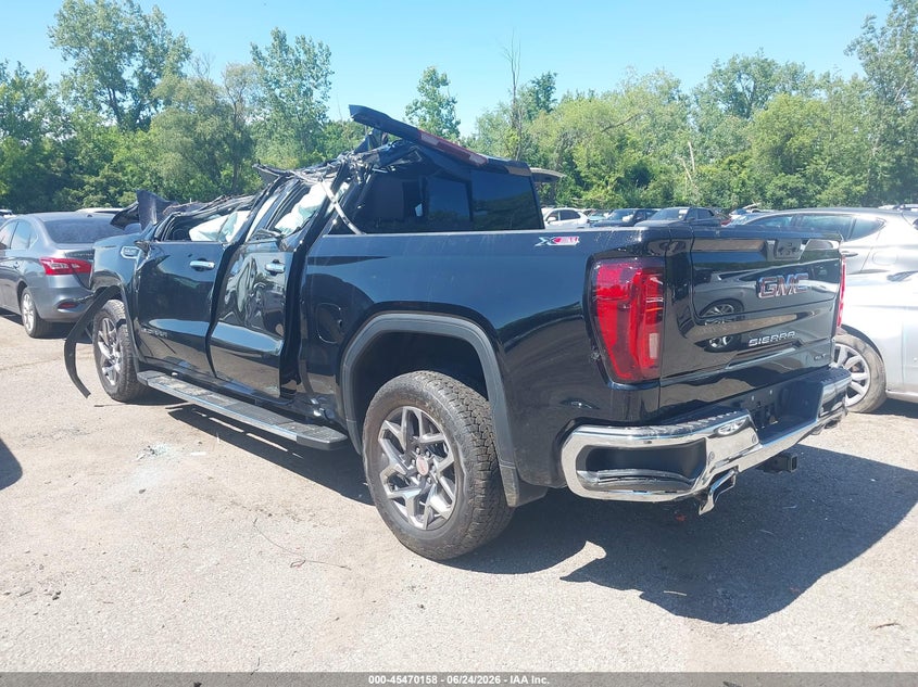 2025 Gmc VIN 3GTUUDED5SG243181 IAAI salvage auction — ROLLOVER, Salvage Title, sold $3,000 on 2026-08-01 (photo 3)