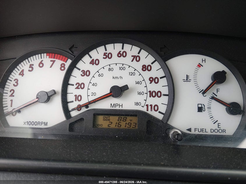 2004 Toyota Corolla VIN 1NXBR32E14Z302058 IAAI salvage auction — NORMAL WEAR, Clear (California), sold $600 on 2026-07-09 (photo 7)