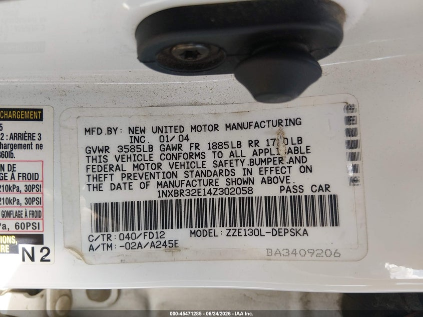 2004 Toyota Corolla VIN 1NXBR32E14Z302058 IAAI salvage auction — NORMAL WEAR, Clear (California), sold $600 on 2026-07-09 (photo 9)
